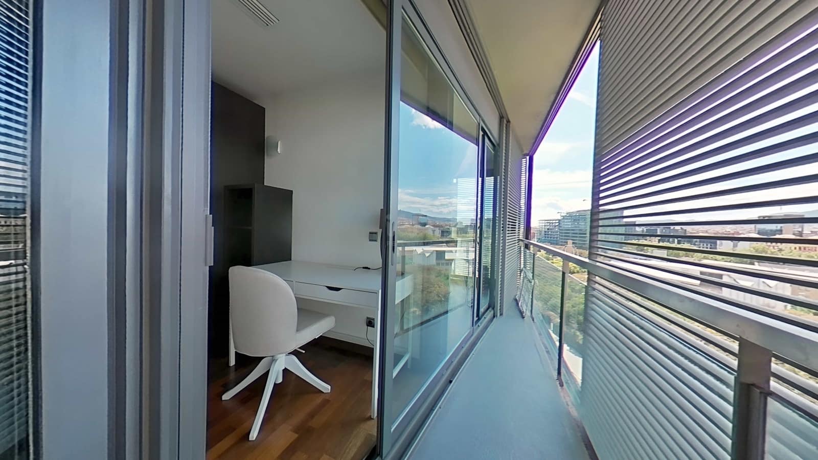 2 soveværelse Lejlighed til salg i Barcelona by - € 645.000 (Ref: 9991337)