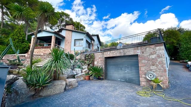 3 soveværelse Byhus til salg i Bigues i Riells med swimmingpool garage - € 349.000 (Ref: 9991338)