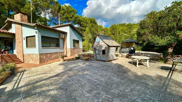 3 soveværelse Byhus til salg i Bigues i Riells med swimmingpool garage - € 349.000 (Ref: 9991338)