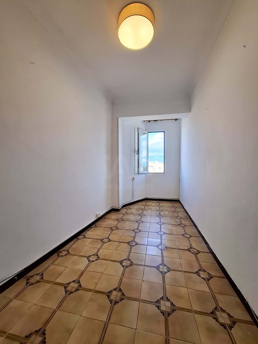 3 quarto Apartamento para venda em Palma de Mallorca - 300 000 € (Ref: 9991340)