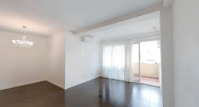 4 soverom Leilighet til salgs i La Barceloneta, Barcelona by - € 519 000 (Ref: 9991341)