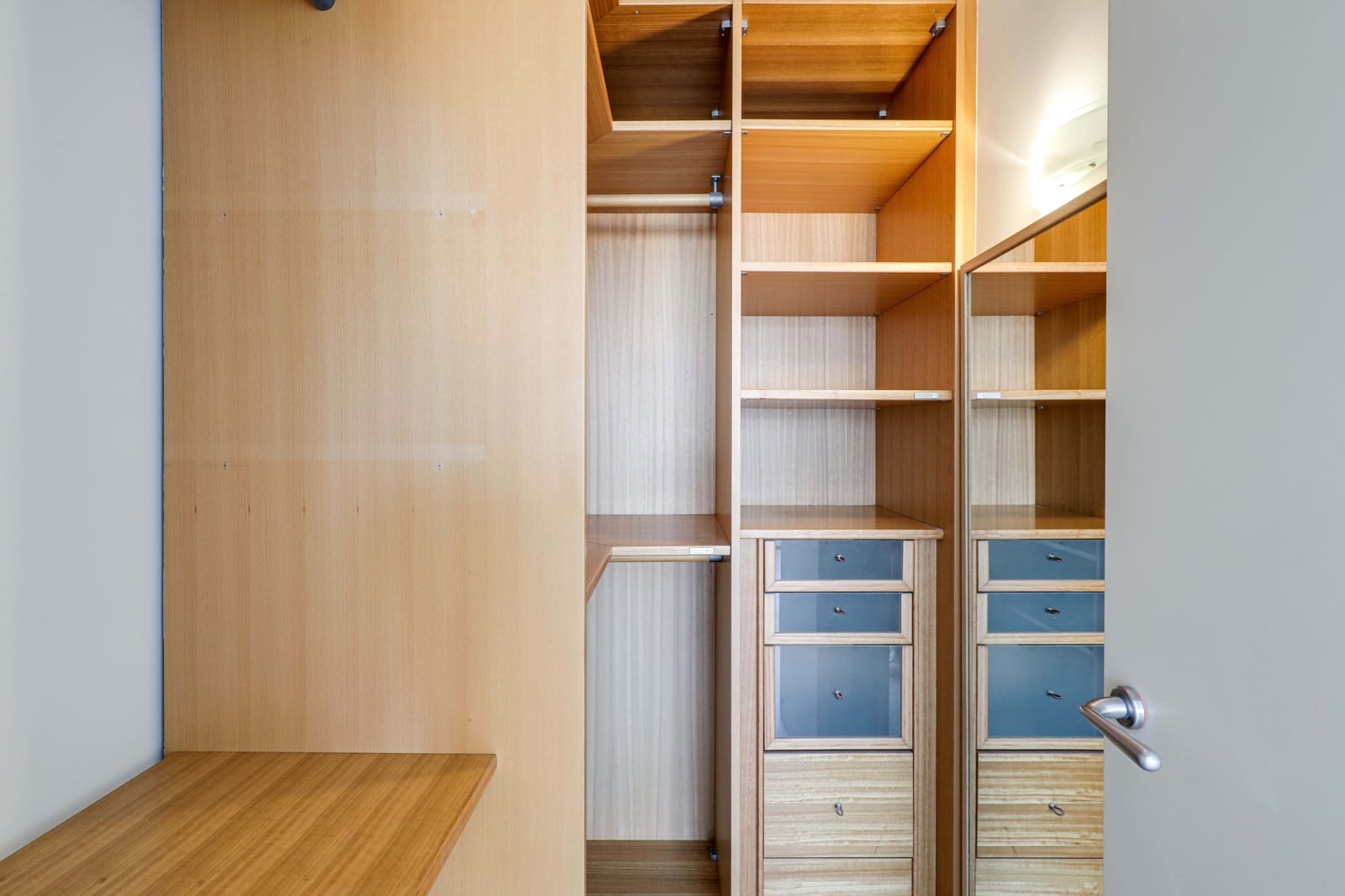 3 sypialnia Apartament na sprzedaż w Miasto Barcelona z basenem garażem - 1 370 000 € (Ref: 9991342)