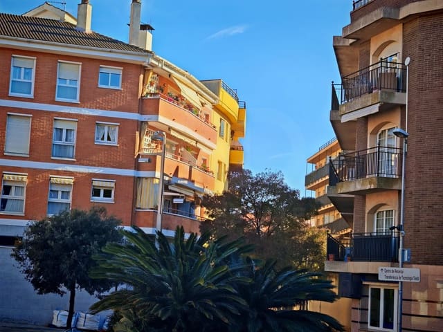 Loft te koop in Barcelona stad - € 78.000 (Ref: 9991343)