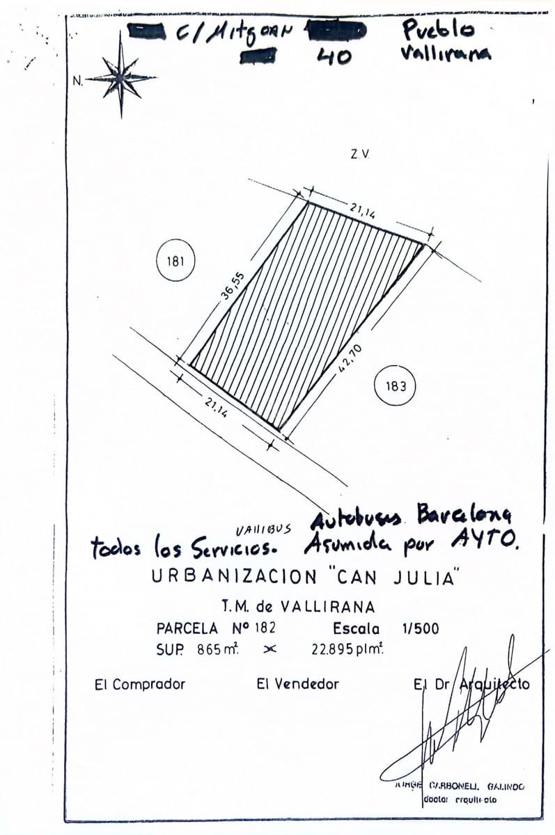 Ubebygd land til salgs i Barcelona by - € 65 000 (Ref: 9991344)