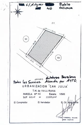 Ubebygd land til salgs i Barcelona by - € 65 000 (Ref: 9991344)