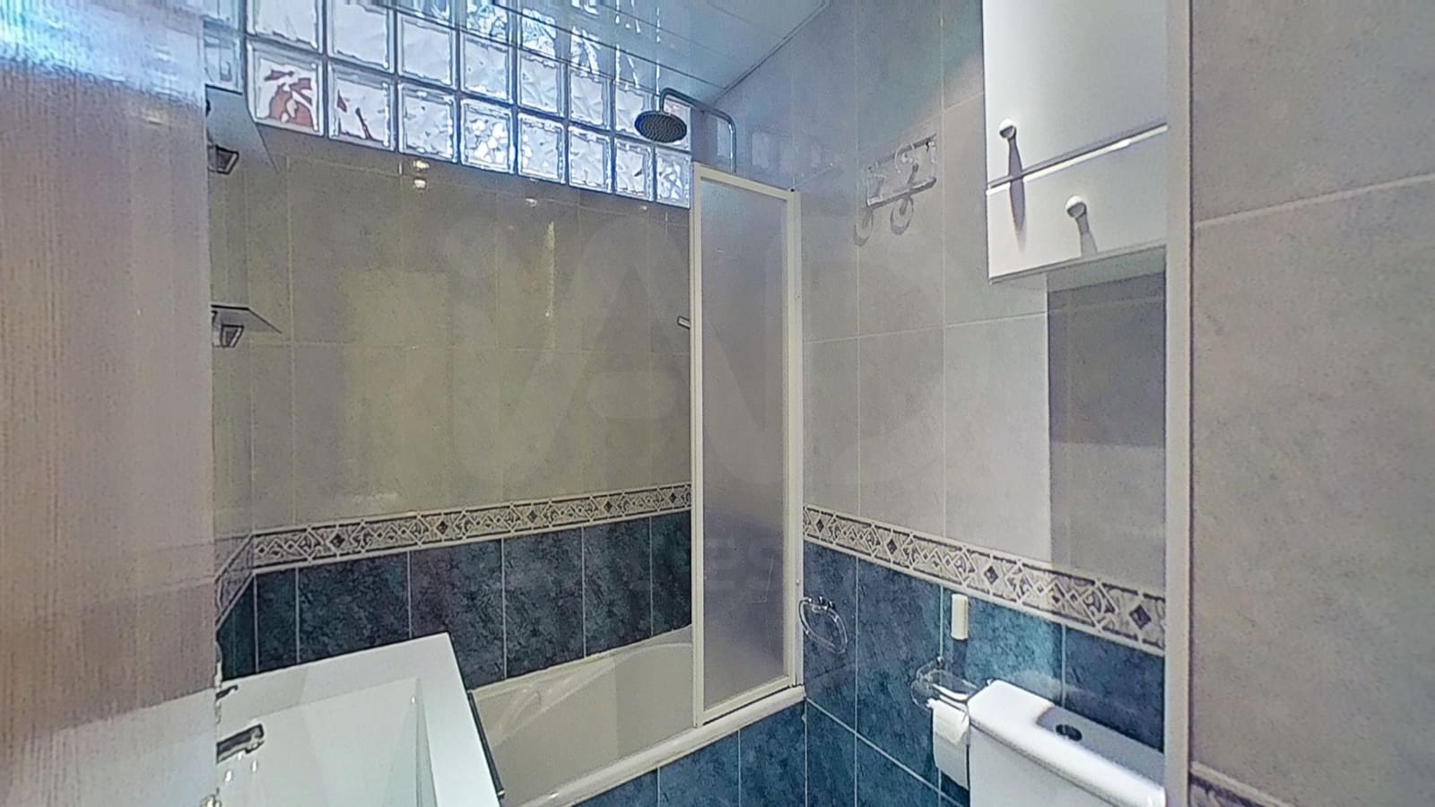 3 sovrum Lägenhet till salu i Barcelona stad med garage - 415 000 € (Ref: 9991345)