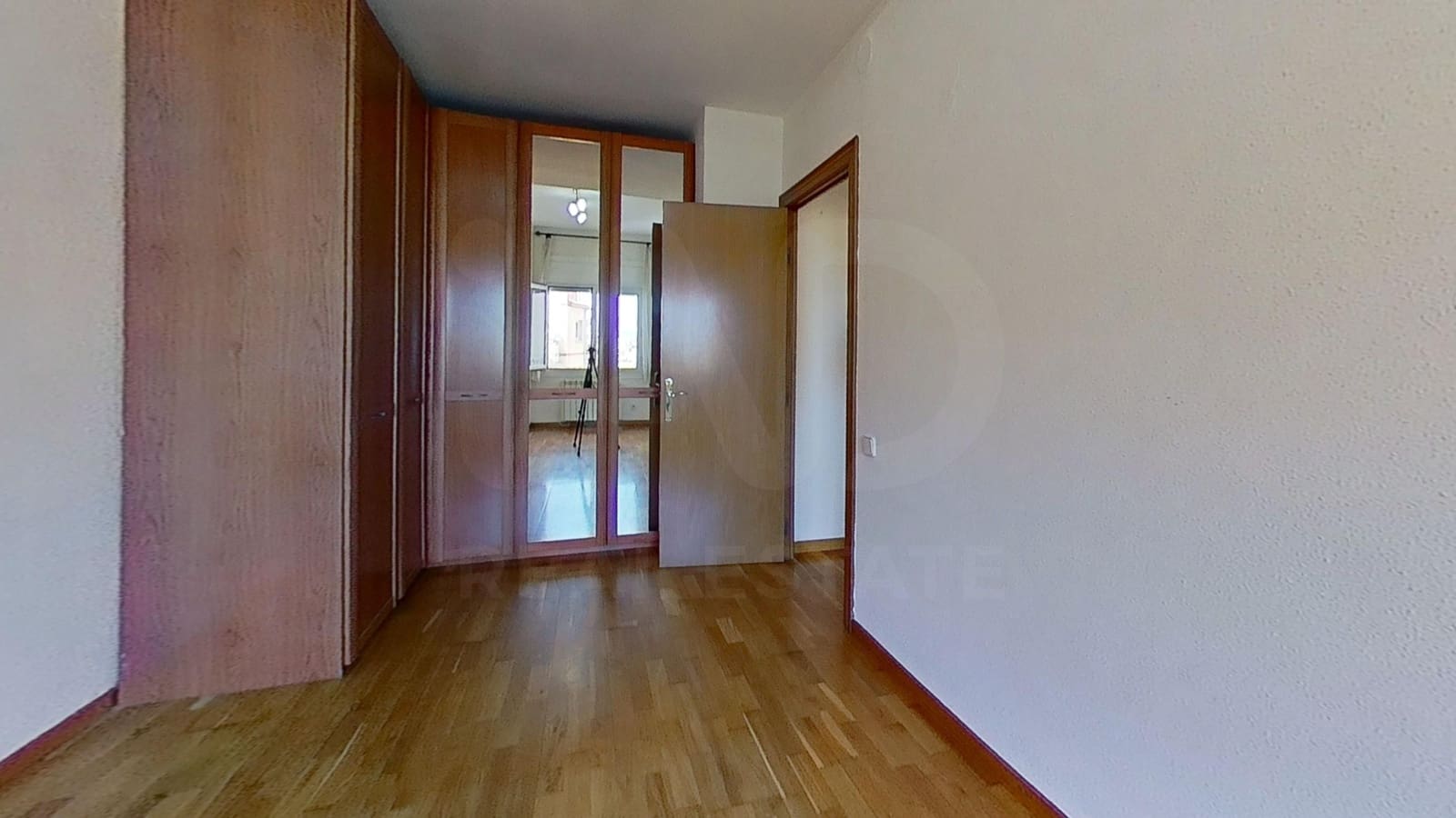 3 sovrum Lägenhet till salu i Barcelona stad med garage - 415 000 € (Ref: 9991345)