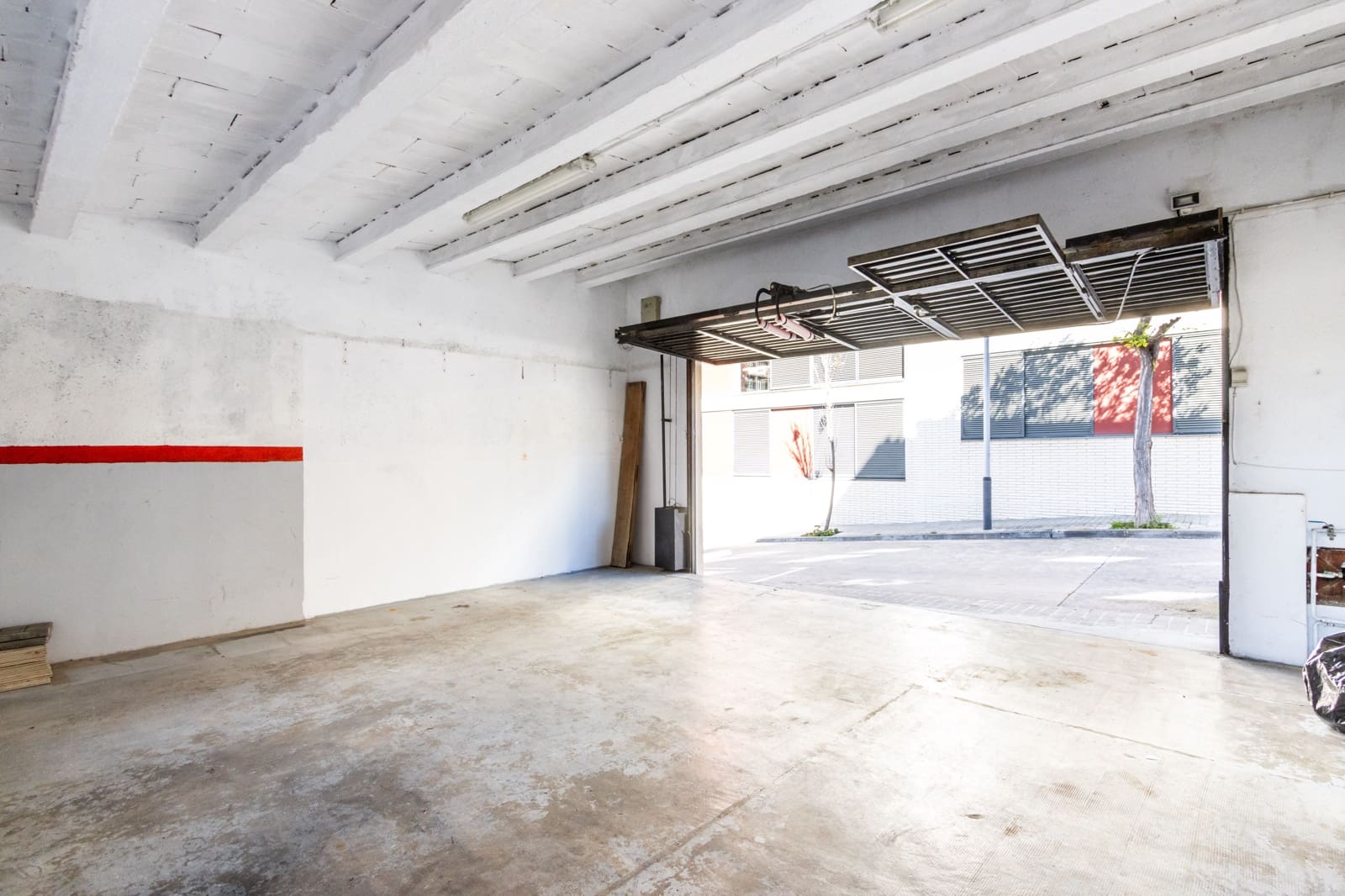 5 slaapkamer Huis te koop in Barcelona stad met garage - € 629.000 (Ref: 9991349)