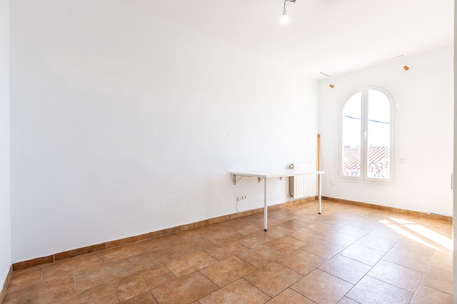 5 slaapkamer Huis te koop in Barcelona stad met garage - € 629.000 (Ref: 9991349)