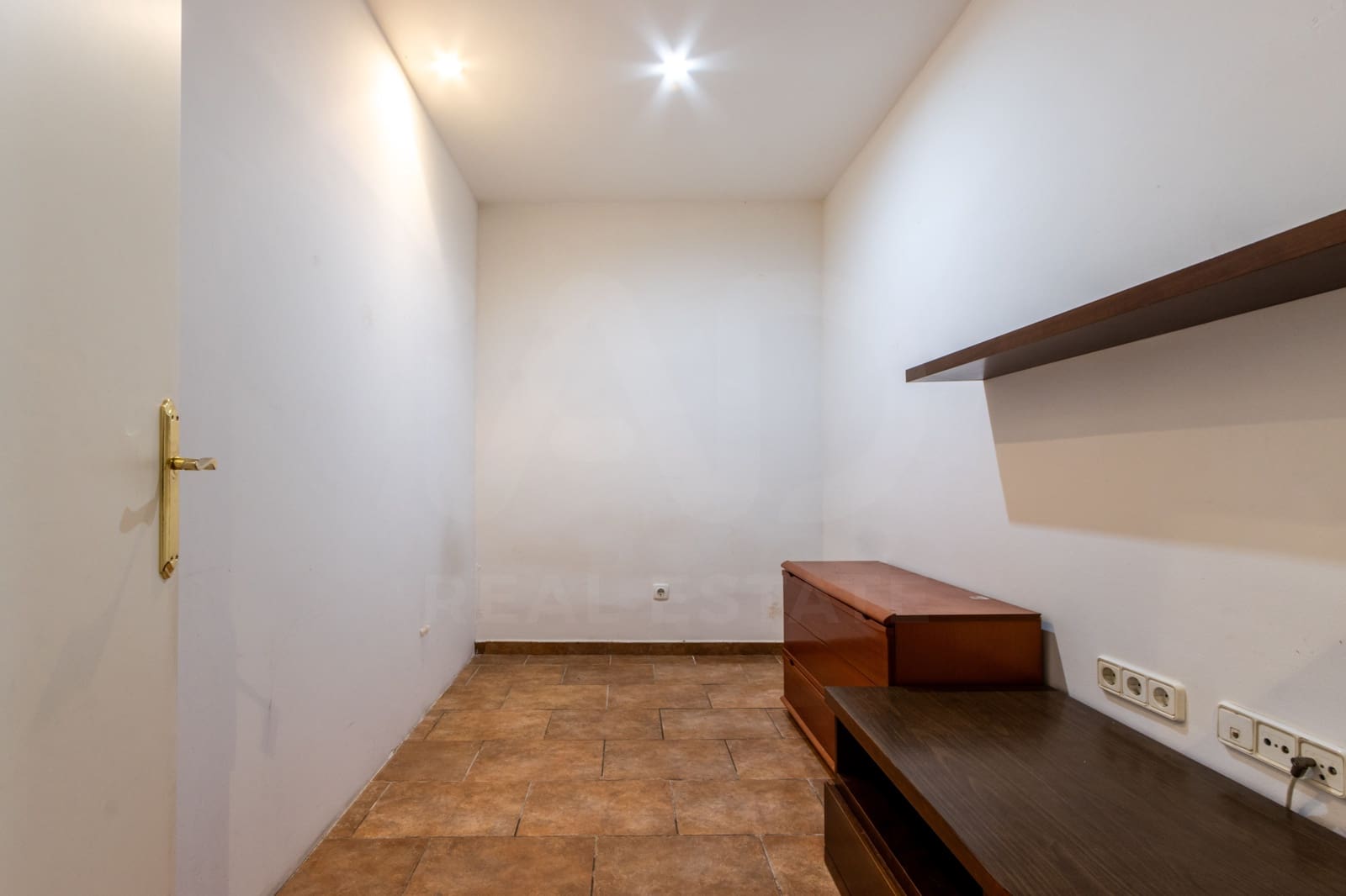 5 slaapkamer Huis te koop in Barcelona stad met garage - € 629.000 (Ref: 9991349)