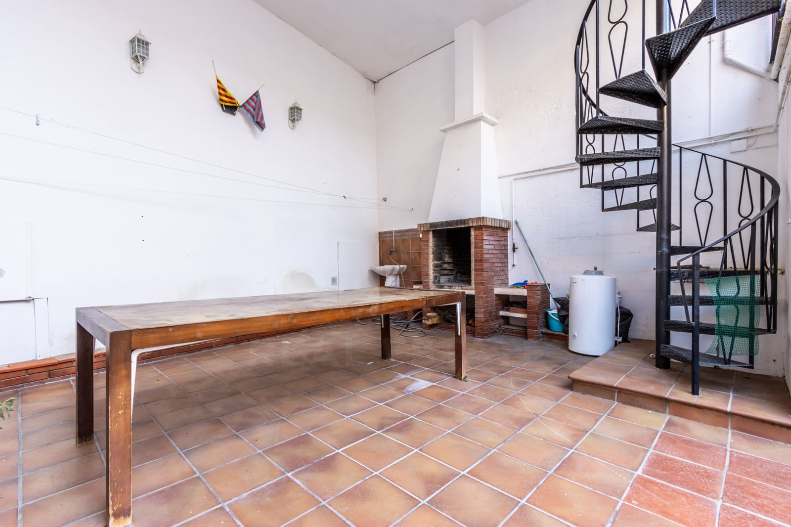 5 slaapkamer Huis te koop in Barcelona stad met garage - € 629.000 (Ref: 9991349)