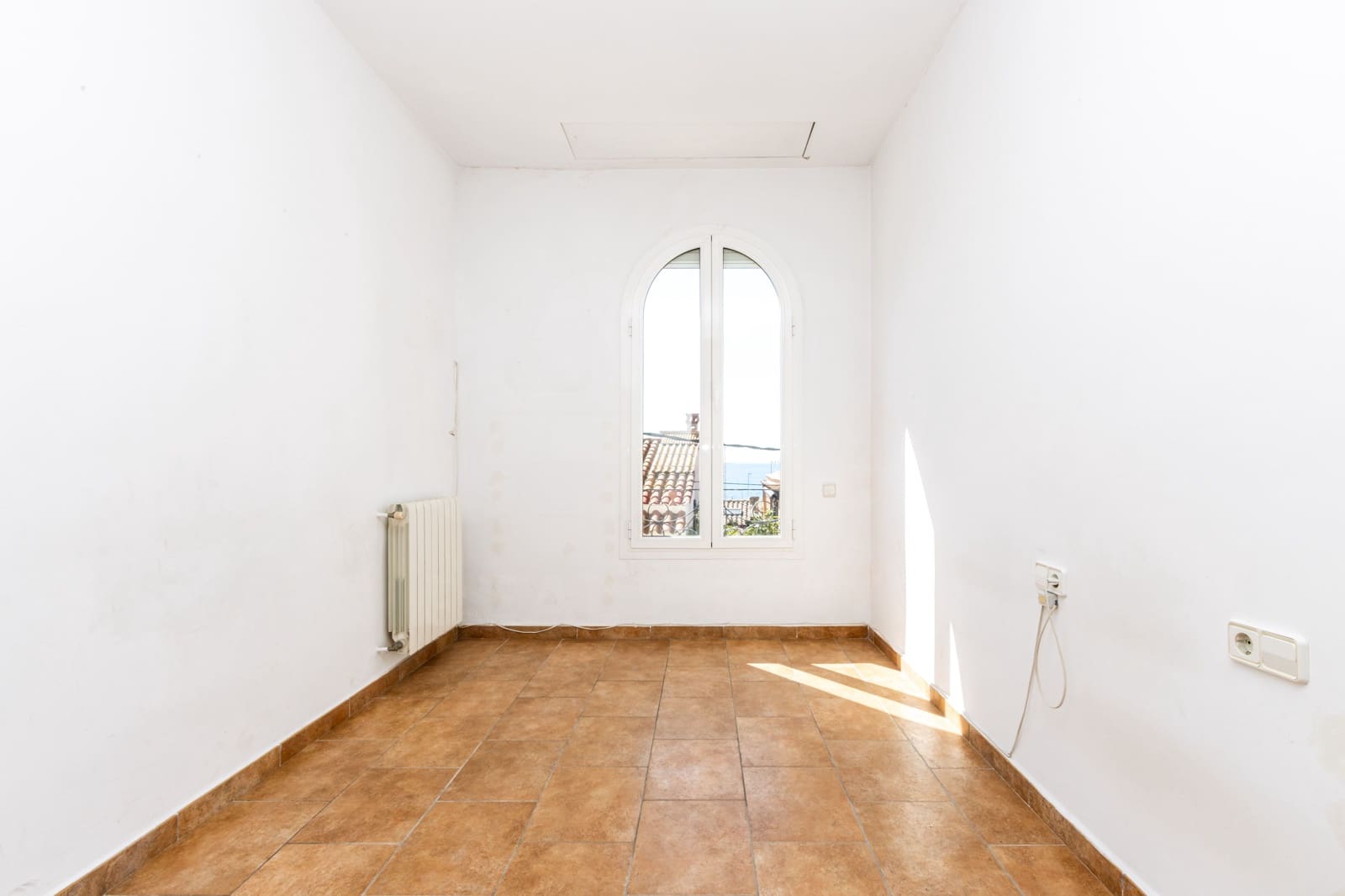 5 slaapkamer Huis te koop in Barcelona stad met garage - € 629.000 (Ref: 9991349)