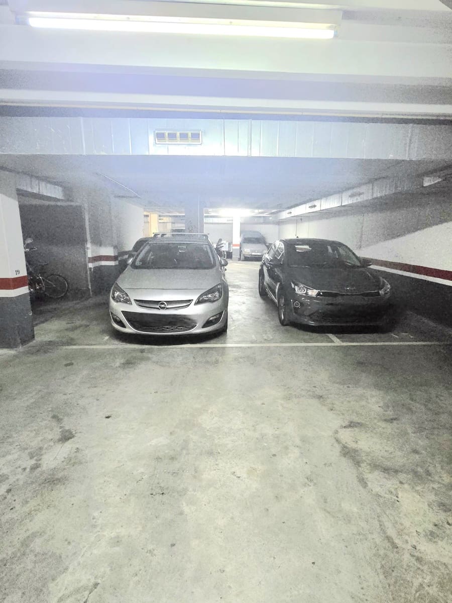Garage zu verkaufen in Barcelona Stadt - 95.000 € (Ref: 9991350)