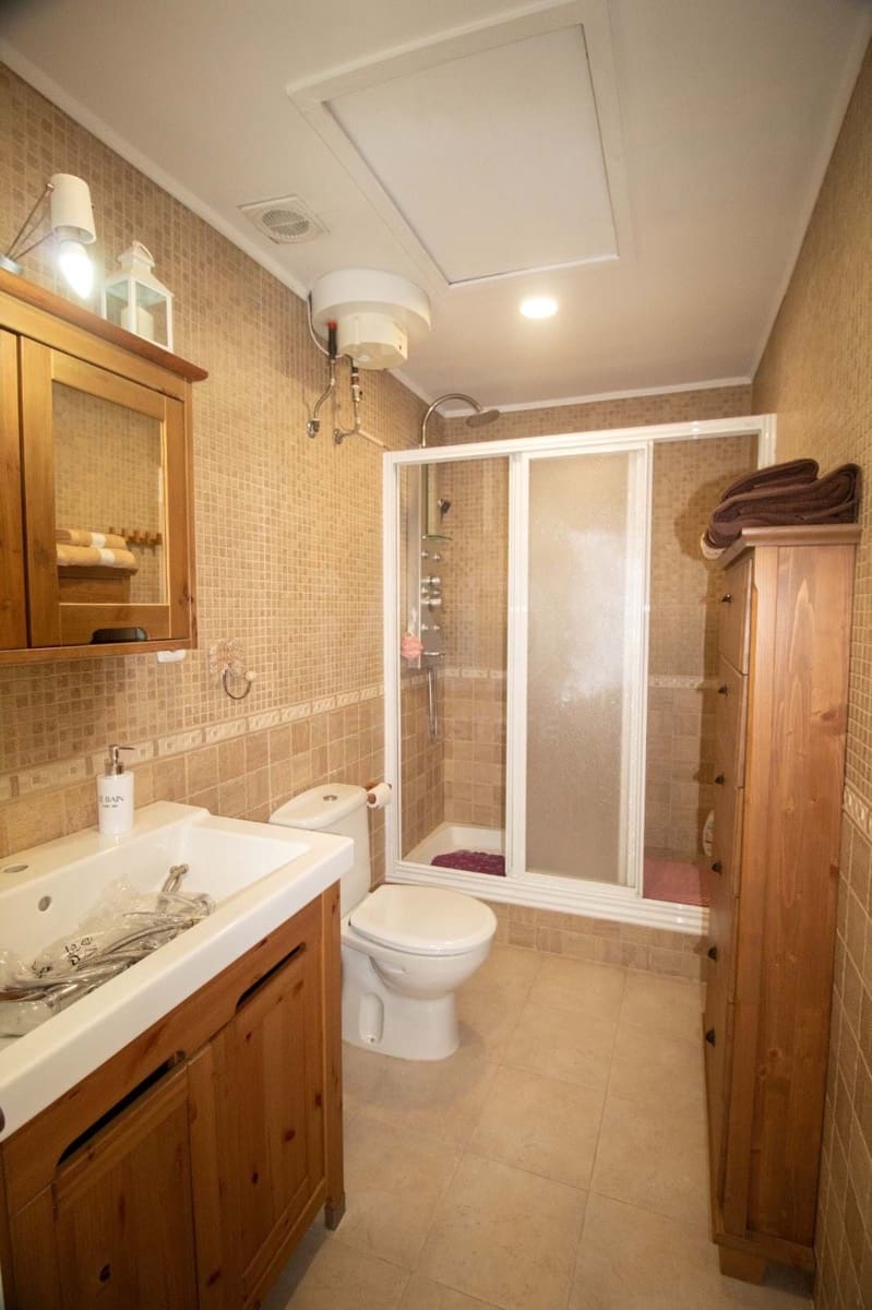 4 Zimmer Haus zu verkaufen in Barcelona Stadt - 495.000 € (Ref: 9991353)