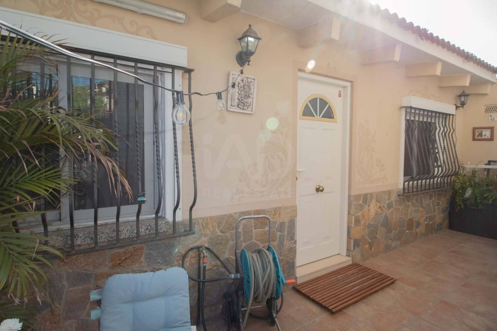 4 Zimmer Haus zu verkaufen in Barcelona Stadt - 495.000 € (Ref: 9991353)