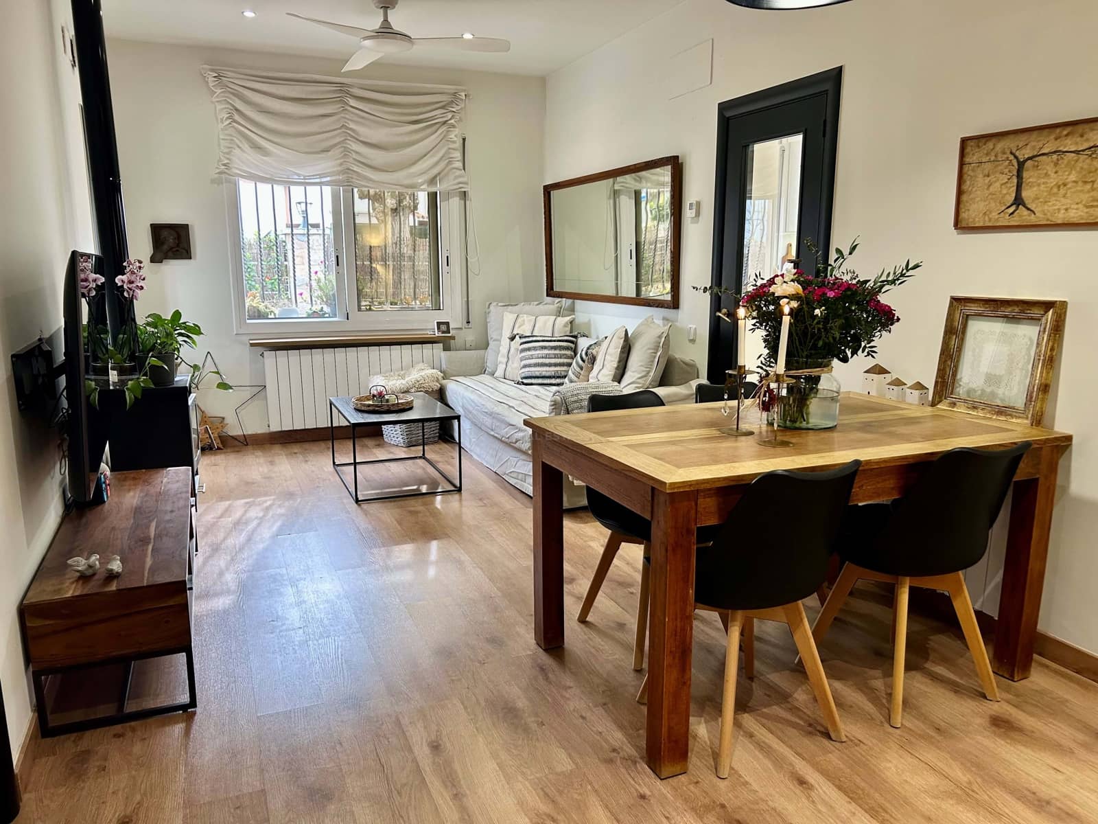 4 Zimmer Haus zu verkaufen in Barcelona Stadt - 495.000 € (Ref: 9991353)