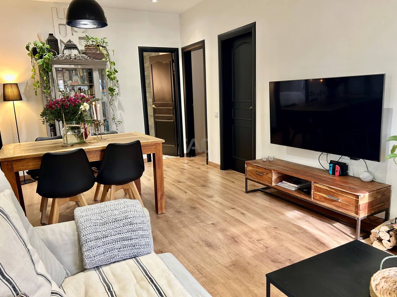 4 Zimmer Haus zu verkaufen in Barcelona Stadt - 495.000 € (Ref: 9991353)