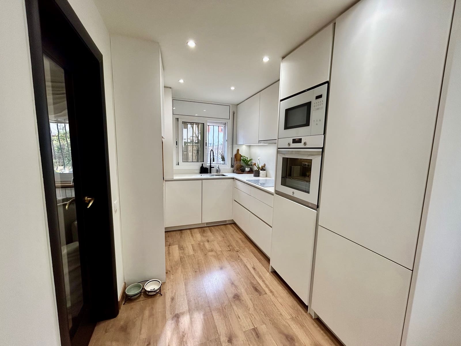 4 Zimmer Haus zu verkaufen in Barcelona Stadt - 495.000 € (Ref: 9991353)