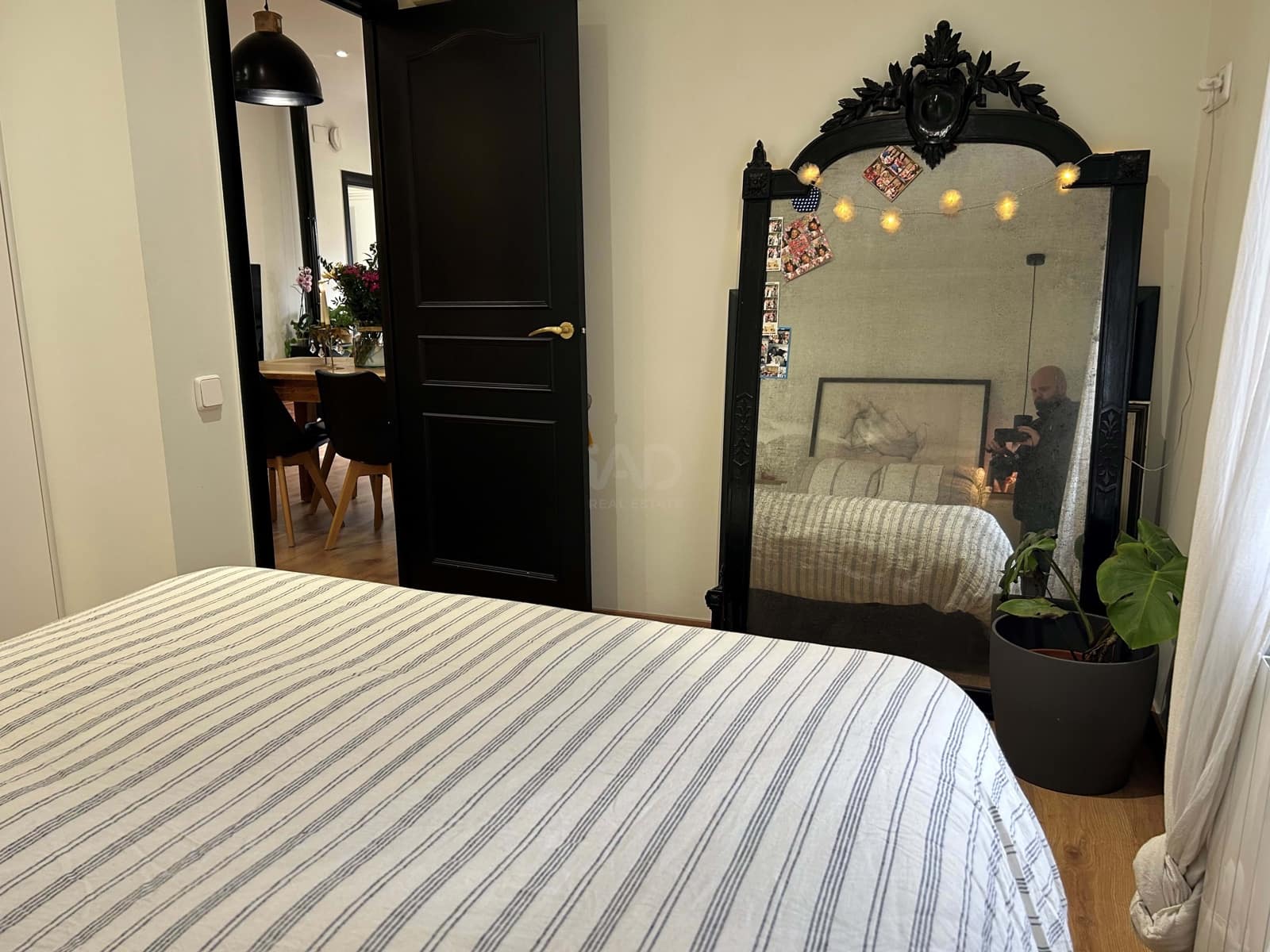 4 Zimmer Haus zu verkaufen in Barcelona Stadt - 495.000 € (Ref: 9991353)