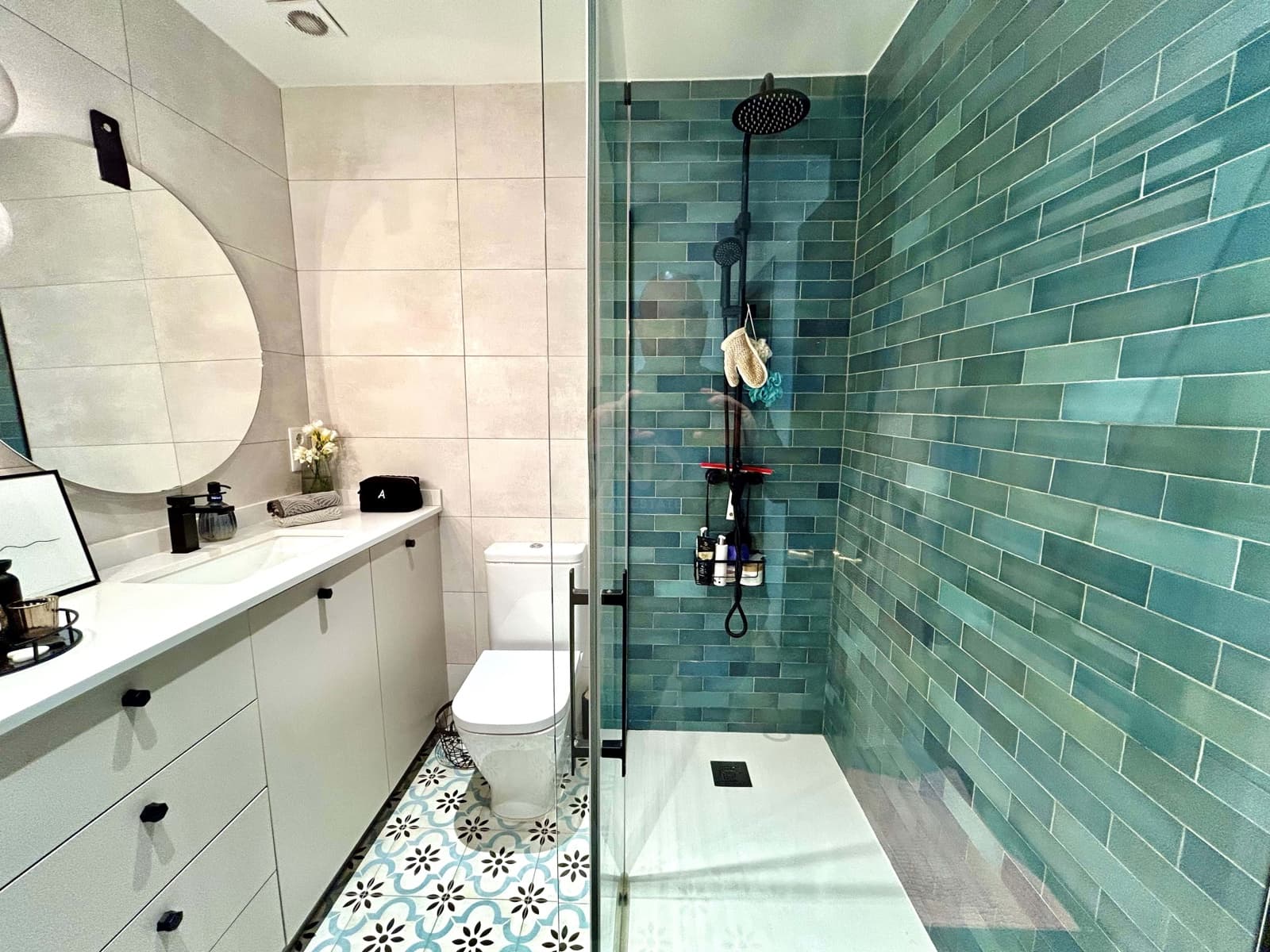 4 Zimmer Haus zu verkaufen in Barcelona Stadt - 495.000 € (Ref: 9991353)