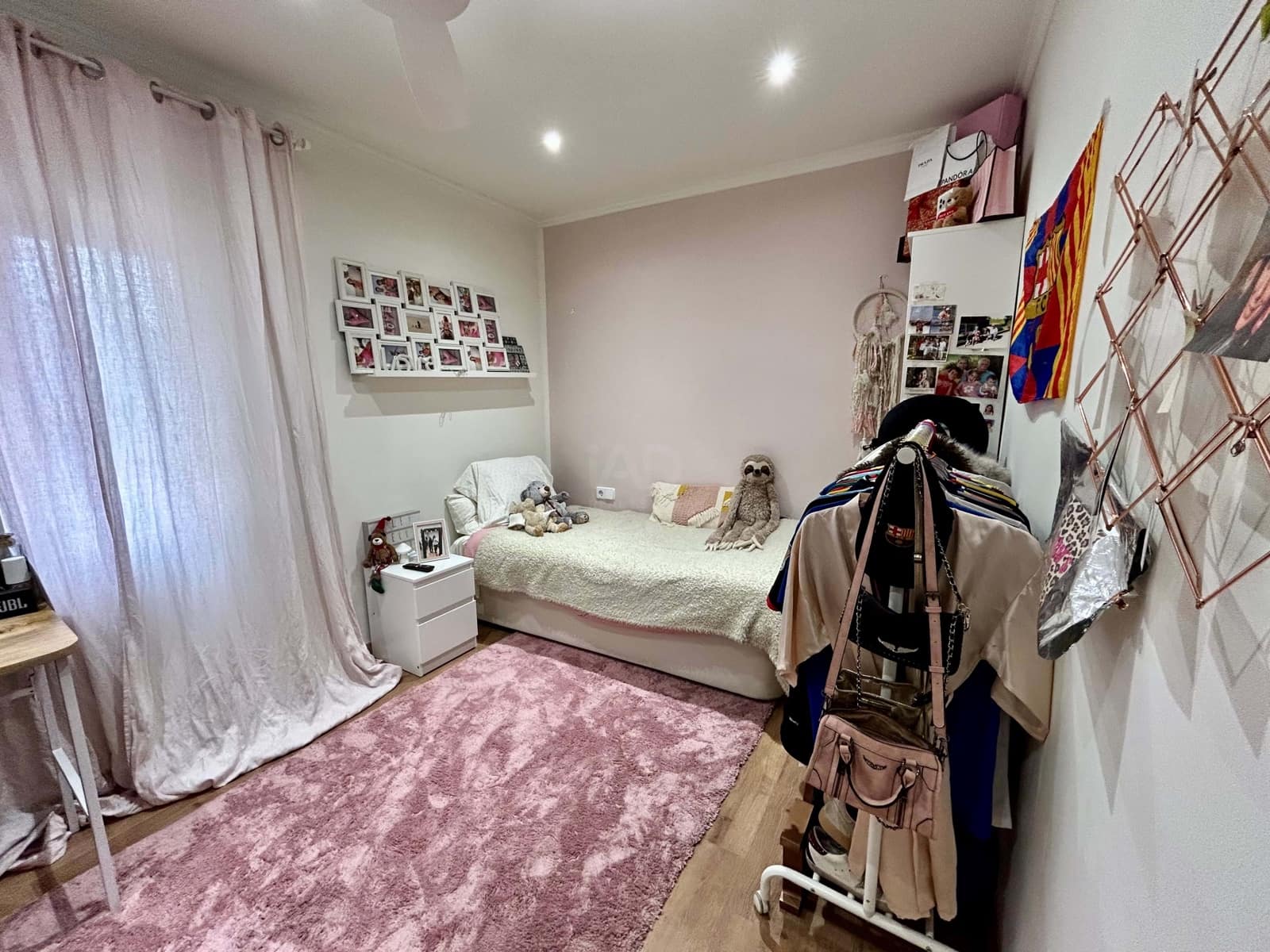 4 Zimmer Haus zu verkaufen in Barcelona Stadt - 495.000 € (Ref: 9991353)