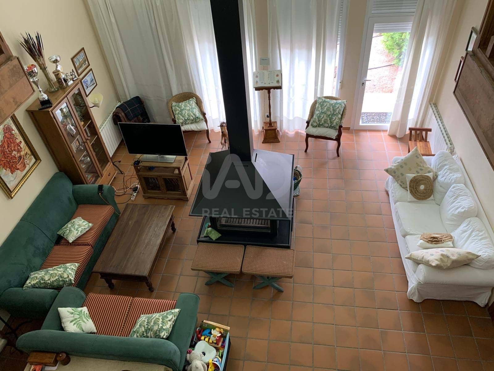 Huvila myytävänä paikassa Avila kaupunki mukana uima-altaan - 399 000 € (Ref: 9991356)