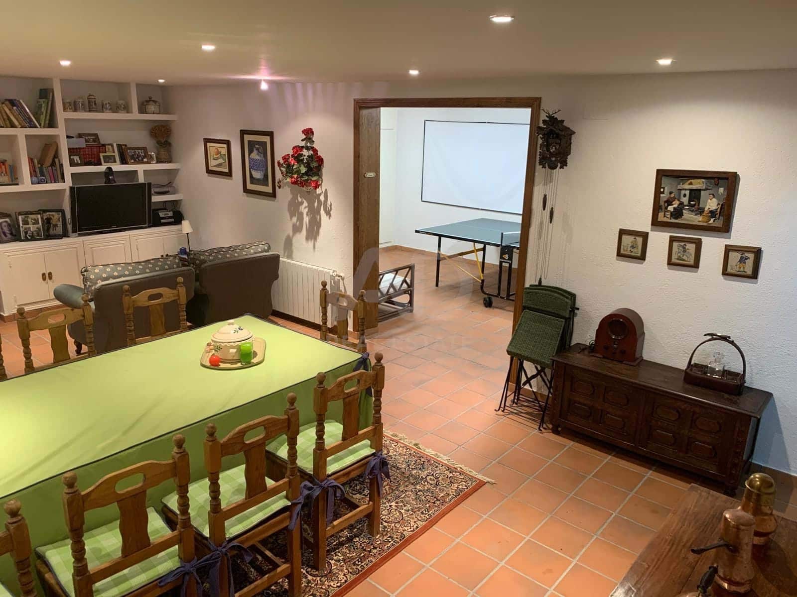 Huvila myytävänä paikassa Avila kaupunki mukana uima-altaan - 399 000 € (Ref: 9991356)