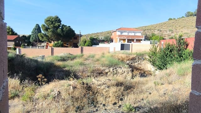 Tomt till salu i Madrid stad - 138 000 € (Ref: 9991357)