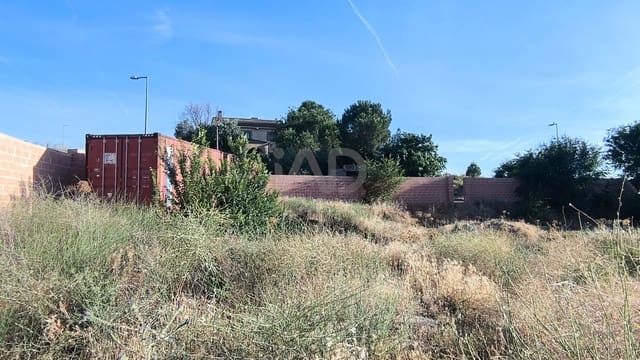 Tomt till salu i Madrid stad - 138 000 € (Ref: 9991357)