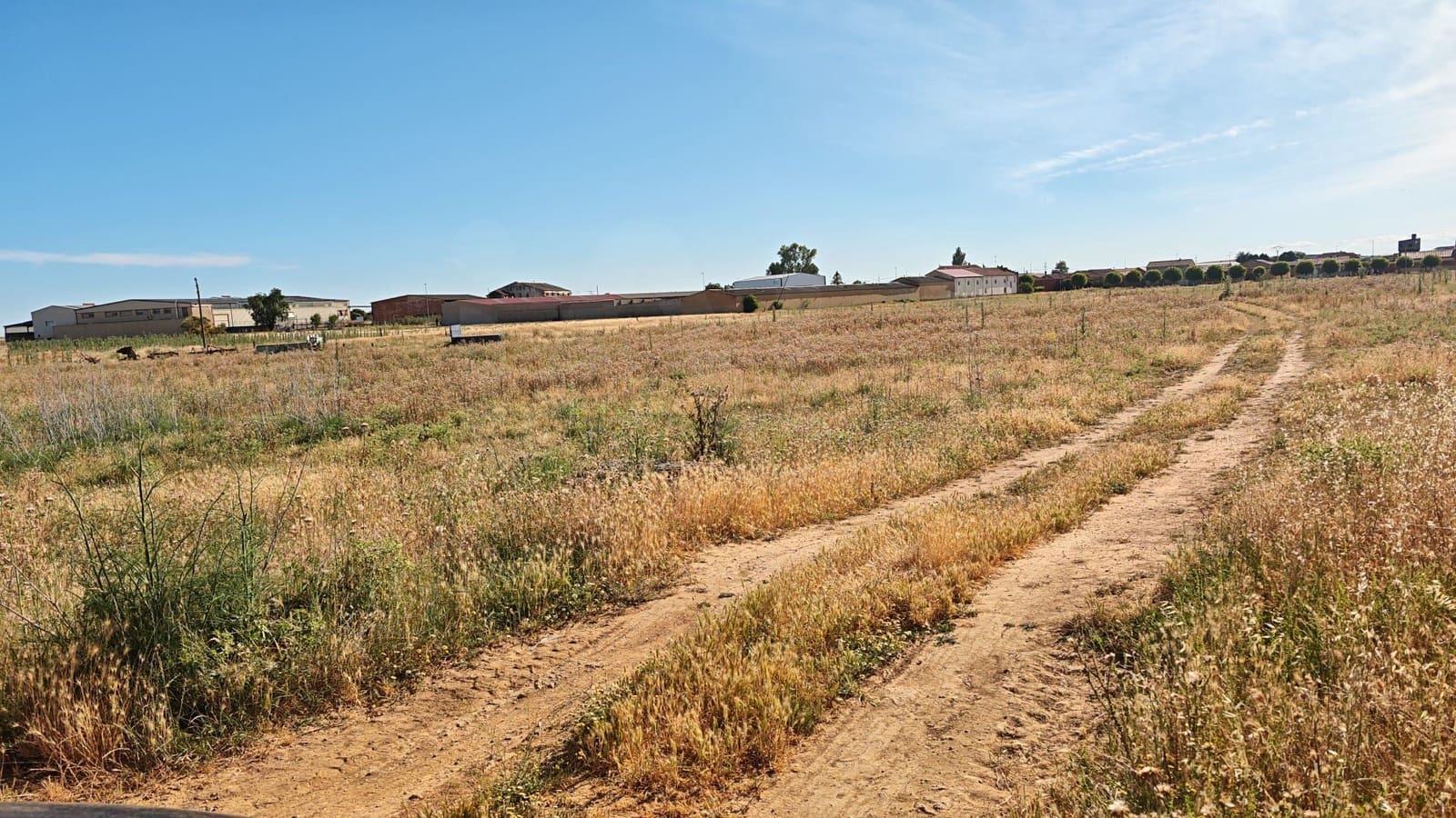 Terreno para Construção para venda em Leao cidade - 31 900 € (Ref: 9991358)