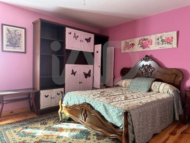 7 slaapkamer Finca/Landhuis te koop in Leon stad - € 348.000 (Ref: 9991359)