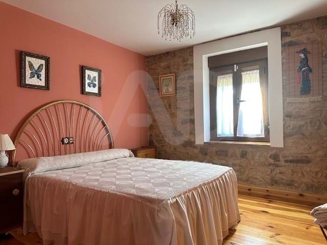 7 slaapkamer Finca/Landhuis te koop in Leon stad - € 348.000 (Ref: 9991359)