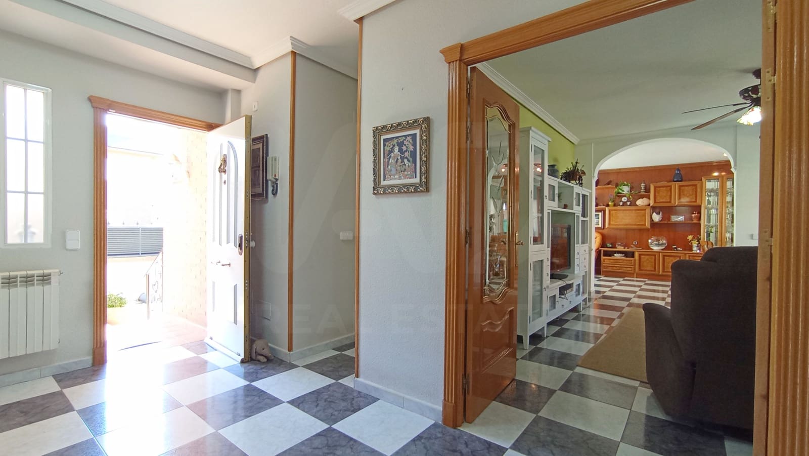 5 sypialnia Dom na sprzedaż w Miasto Madryt z basenem garażem - 640 000 € (Ref: 9991360)