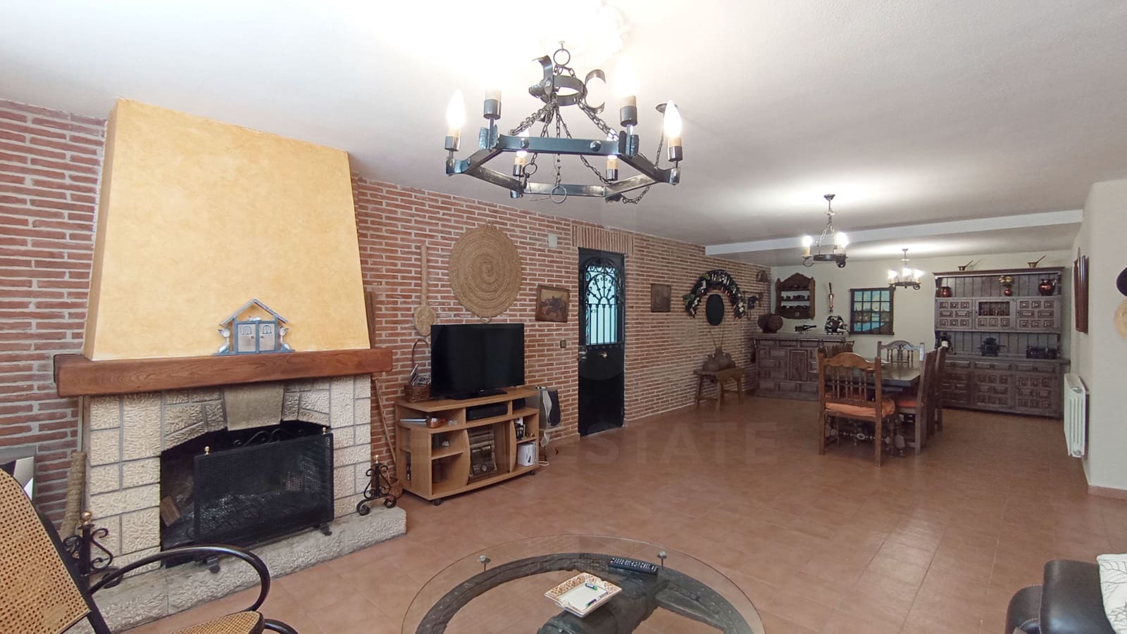 5 sypialnia Dom na sprzedaż w Miasto Madryt z basenem garażem - 640 000 € (Ref: 9991360)