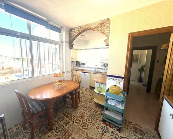 3 chambre Appartement à vendre à Zona Puerto Deportivo, Fuengirola - 390 000 € (Ref: 9991361)