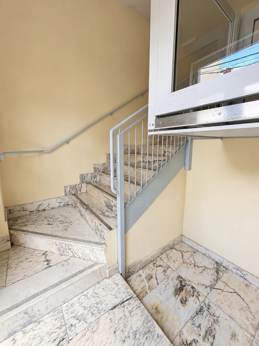 2 slaapkamer Appartement te koop in Leon stad met garage - € 129.000 (Ref: 9991363)