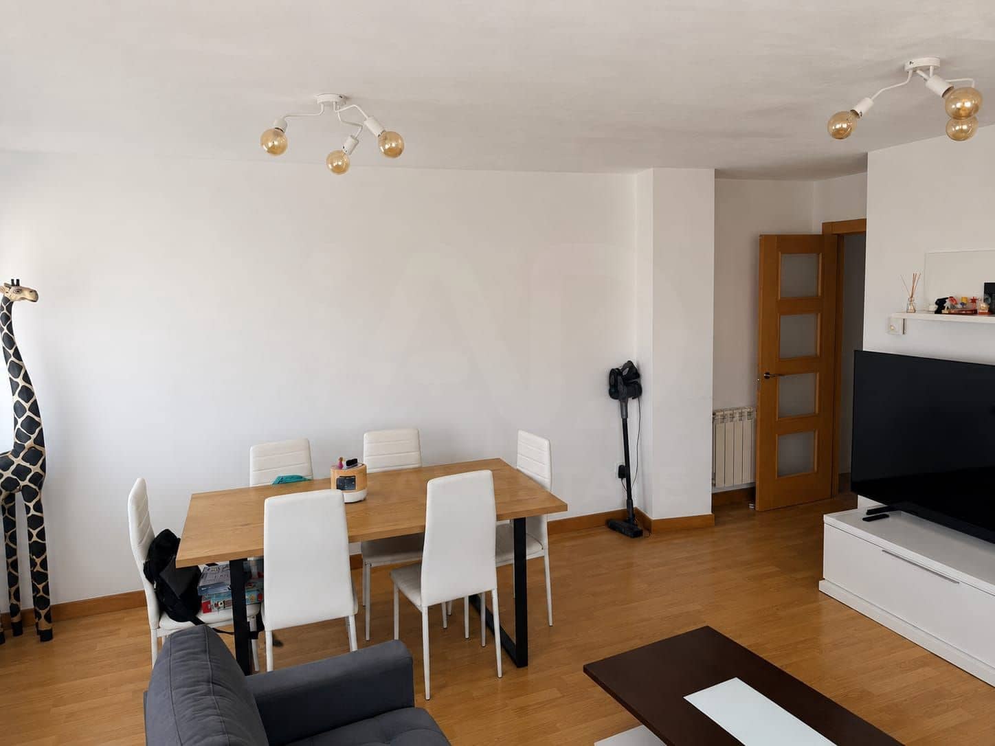 2 slaapkamer Appartement te koop in Leon stad met garage - € 129.000 (Ref: 9991363)