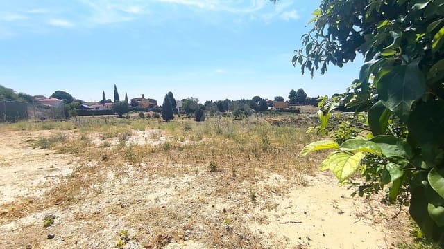 Tomt till salu i Madrid stad - 64 000 € (Ref: 9991364)