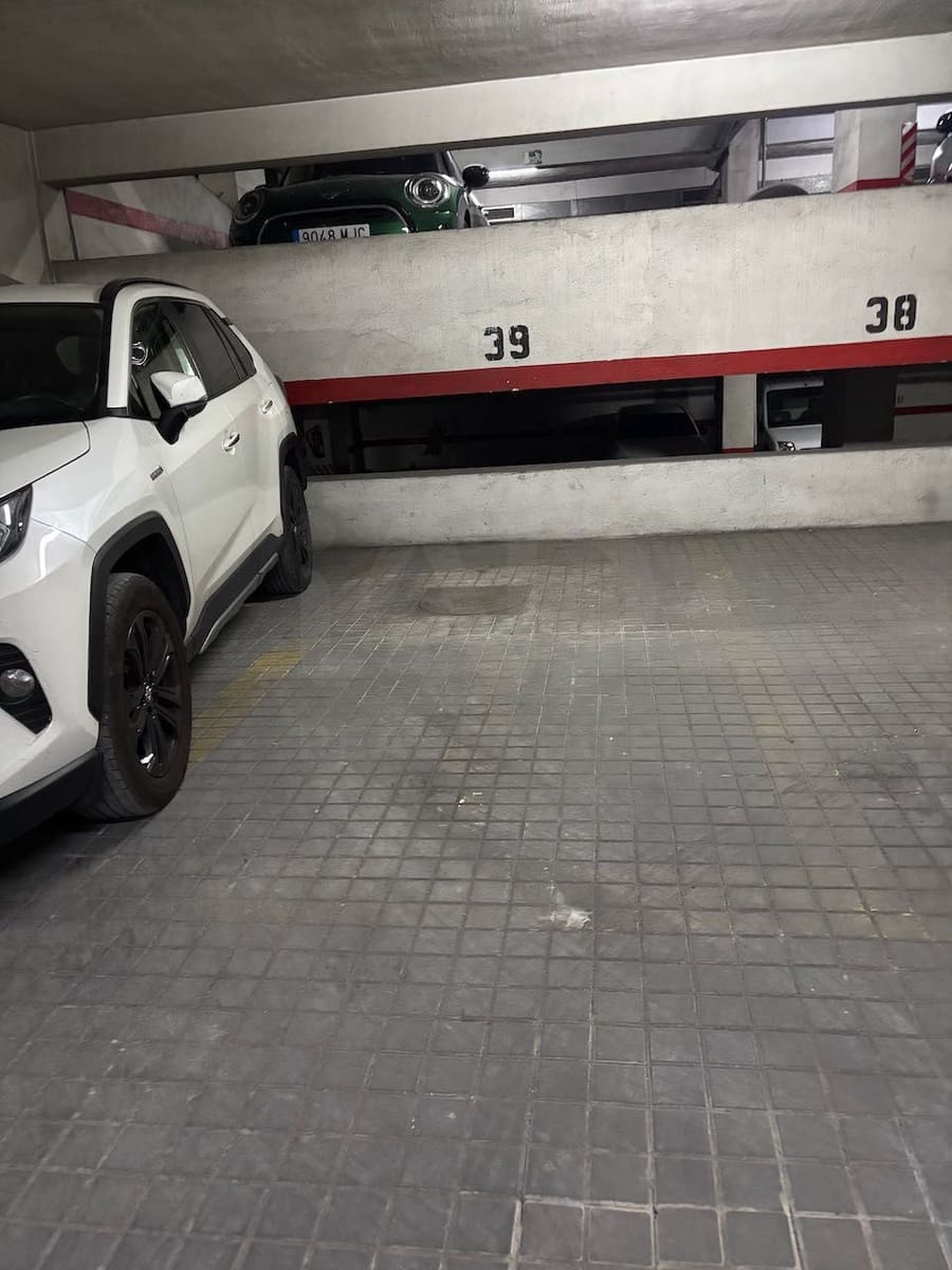 Garage zu verkaufen in Madrid Stadt - 75.000 € (Ref: 9991368)