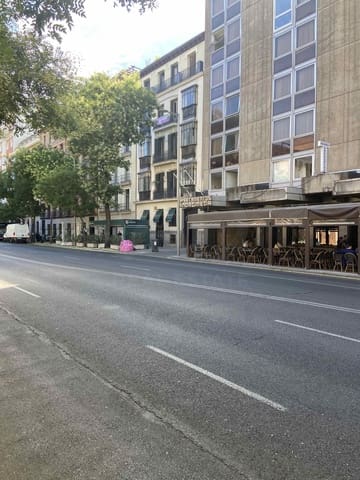 Garasje til salgs i Almagro, Madrid by - € 75 000 (Ref: 9991368)