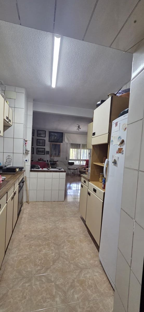 4 chambre Maison de Ville à vendre à Madrid ville avec piscine garage - 339 000 € (Ref: 9991369)