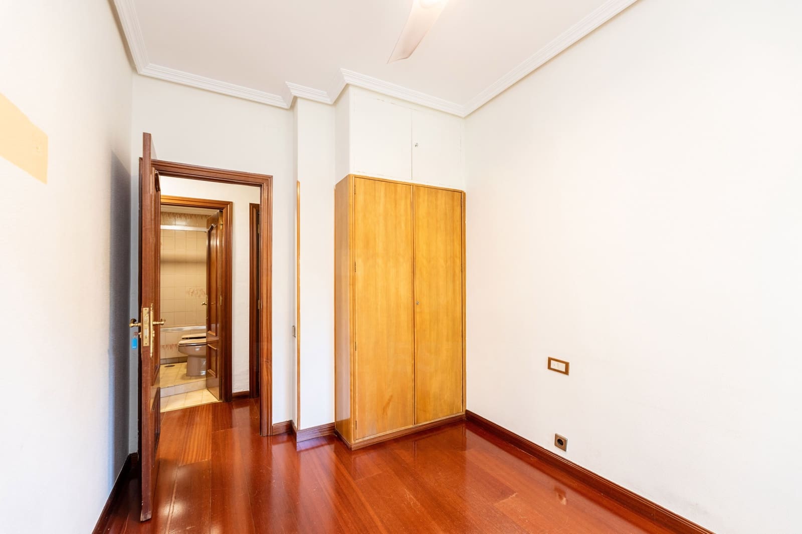Apartamento de 5 habitaciones en Madrid ciudad en venta - 1.350.000 € (Ref: 9991370)