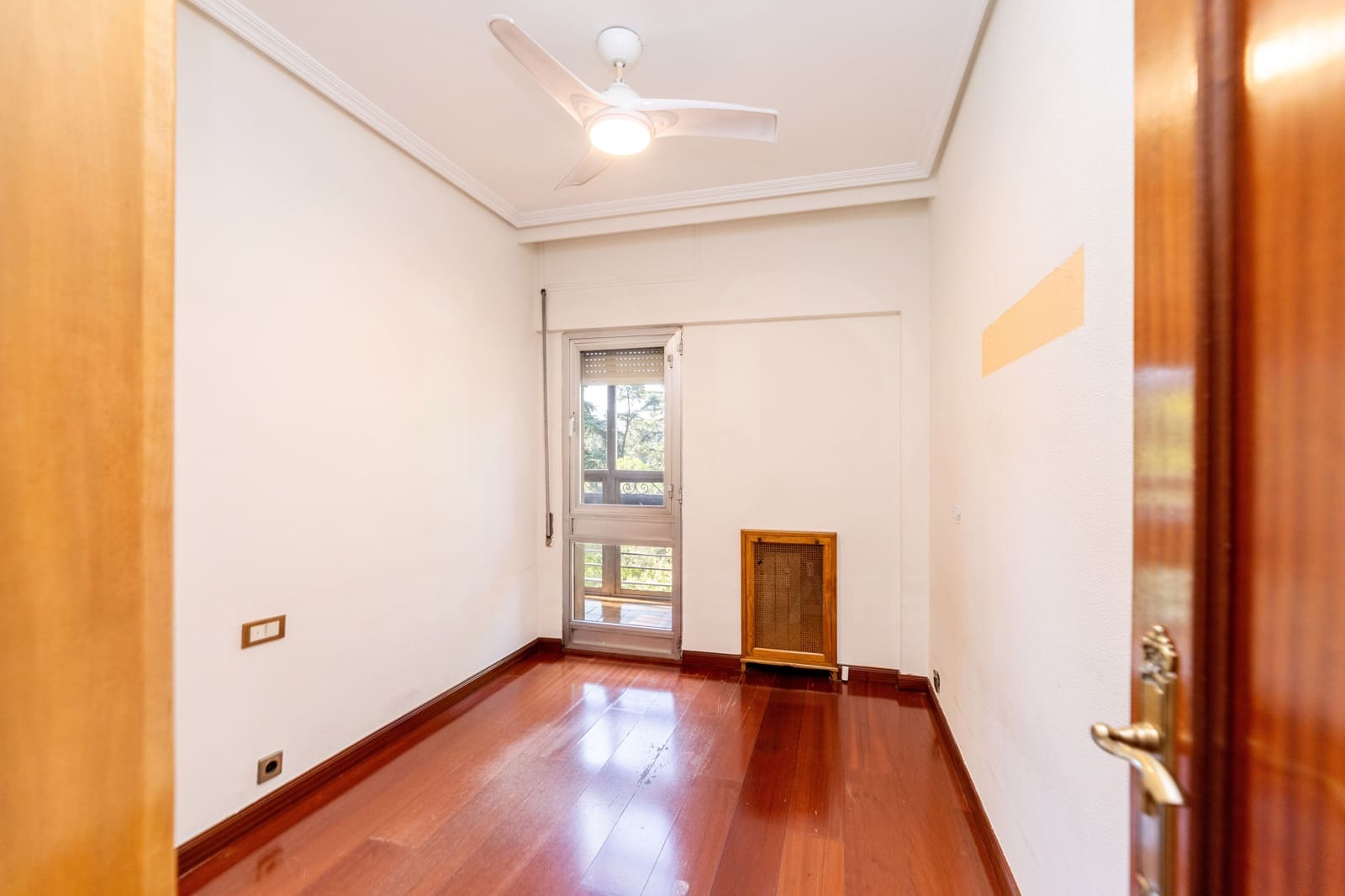 Apartamento de 5 habitaciones en Madrid ciudad en venta - 1.350.000 € (Ref: 9991370)