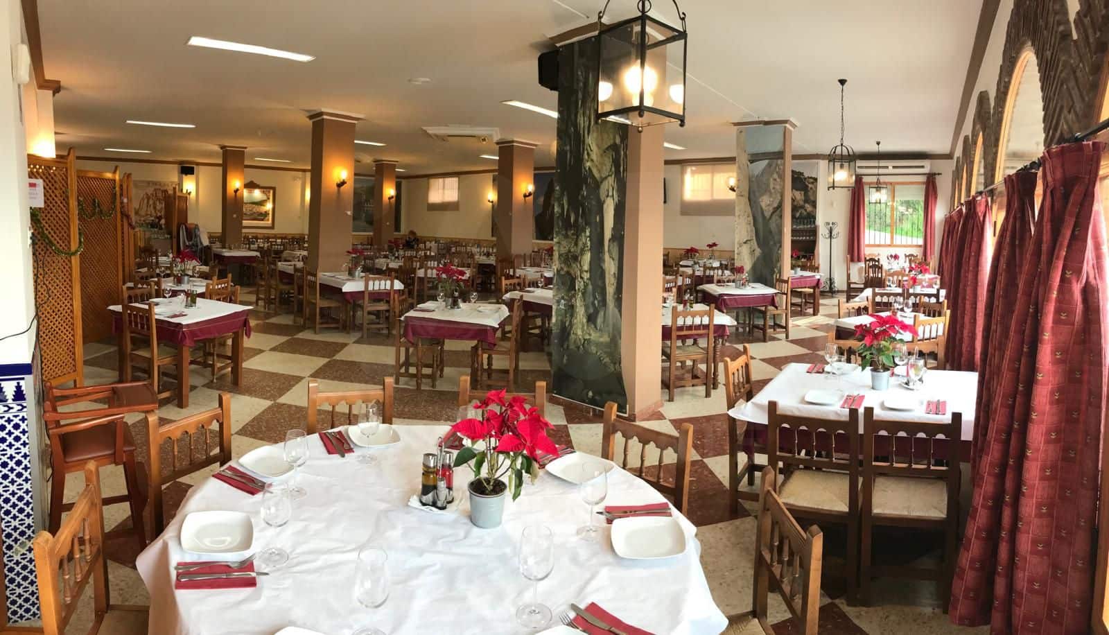 Commerciale in vendita in Ardales - 2.400.000 € (Rif: 9991372)