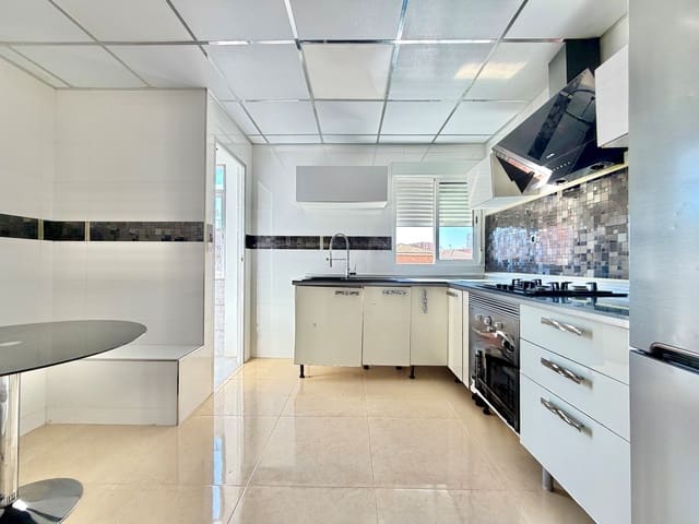 2 soverom Leilighet til salgs i La Paz, Murcia by - € 114 000 (Ref: 9991375)