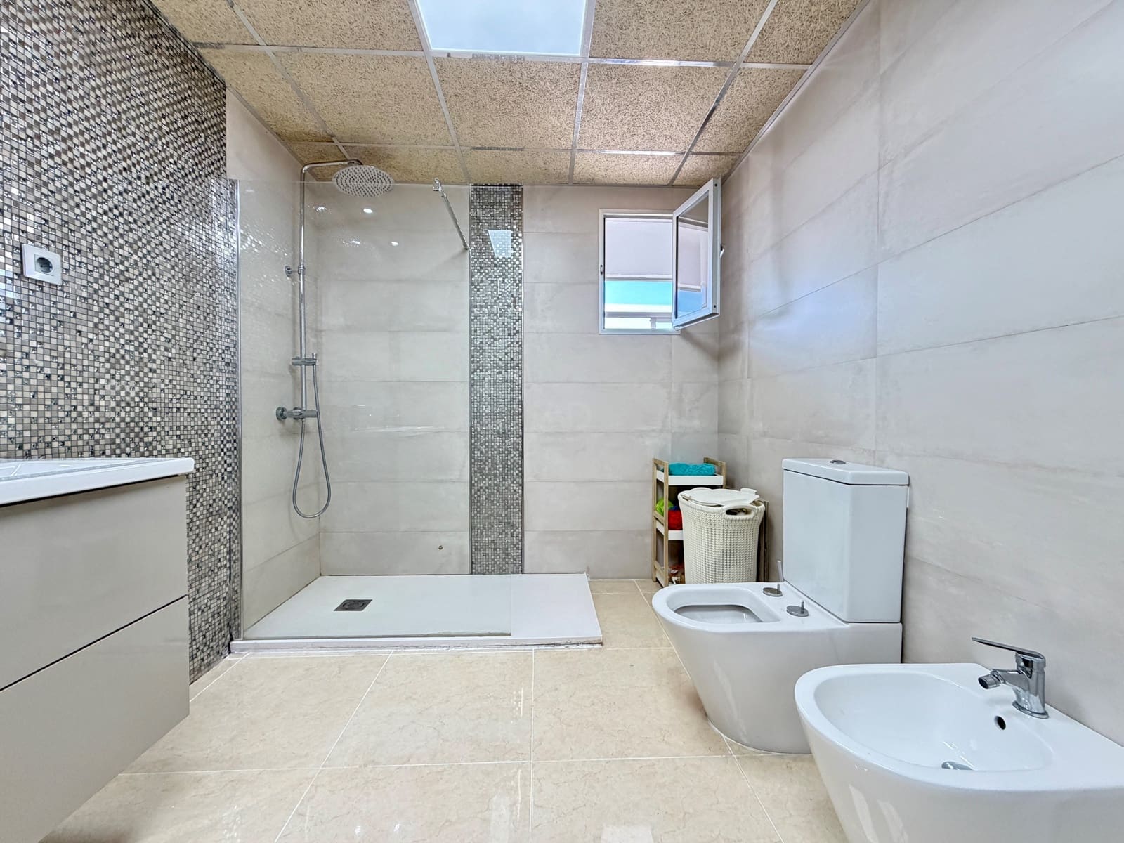 2 makuuhuone Huoneisto myytävänä paikassa Murcia kaupunki - 114 000 € (Ref: 9991375)