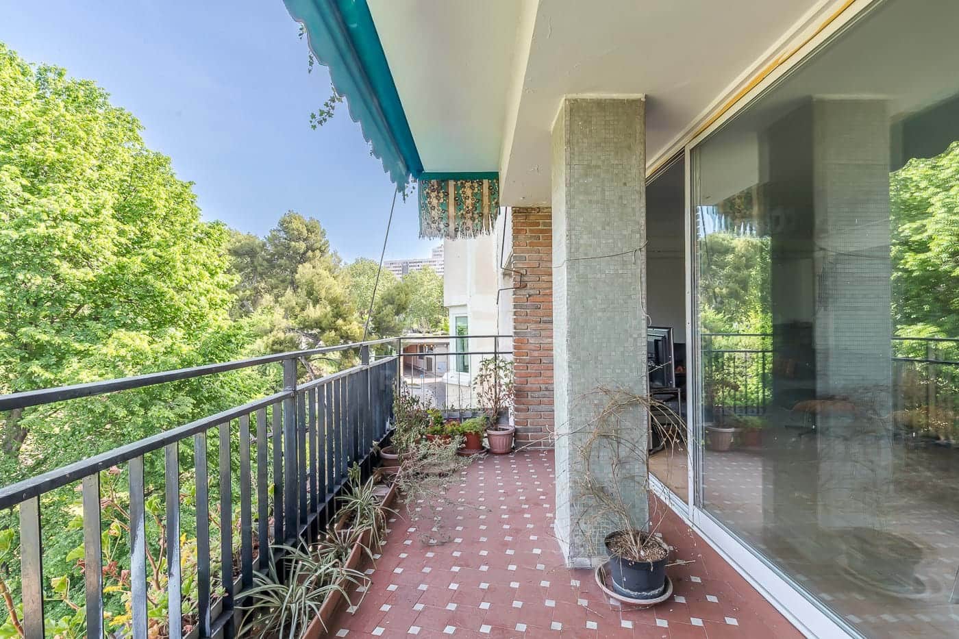 4 soveværelse Lejlighed til salg i Madrid by med garage - € 1.500.000 (Ref: 9991377)