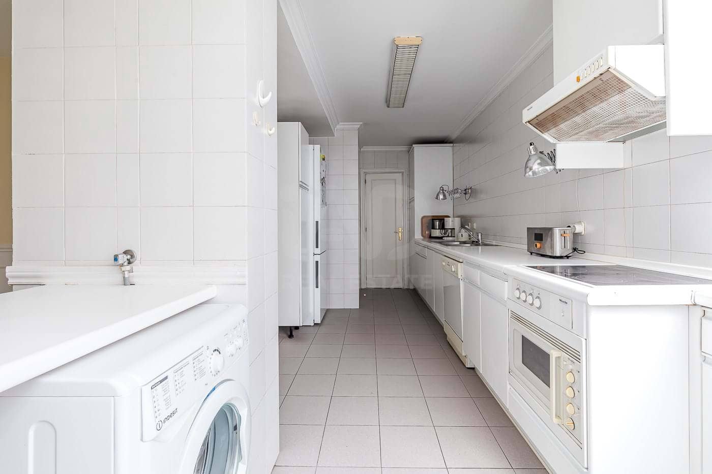 4 soveværelse Lejlighed til salg i Madrid by med garage - € 1.500.000 (Ref: 9991377)