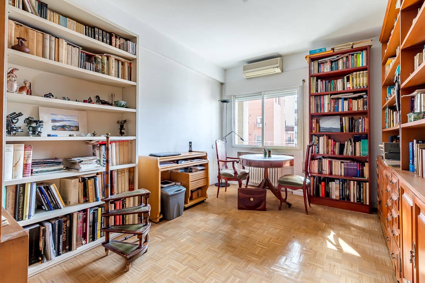 4 soveværelse Lejlighed til salg i Madrid by med garage - € 1.500.000 (Ref: 9991377)