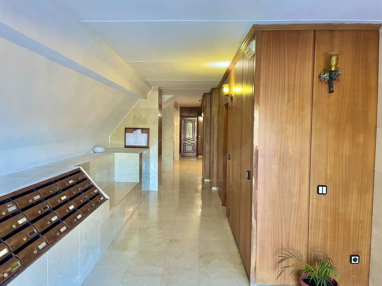 3 Zimmer Apartment zu verkaufen in Malaga Stadt mit Garage - 355.000 € (Ref: 9991379)